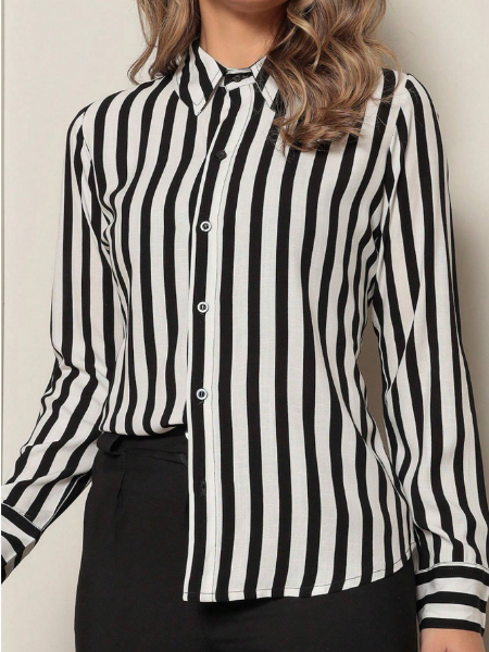 Camisa feminina listrada manga longa,Camisa social feminina listrada,Camisa casual feminina com botões,Camisa feminina de listras para trabalho,Camisa feminina listrada elegante,Camisa feminina listrada para escritório,Camisa feminina listrada de algodão