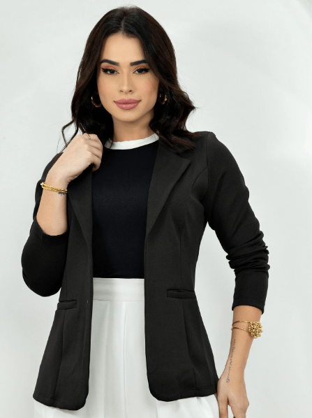 Blazer feminino alfaiataria,Blazer social feminino elegante,Blazer feminino acinturado,Blazer longo feminino atemporal,Sobretudo feminino de alfaiataria,Blazer feminino para trabalho,Blazer social feminino sofisticado
