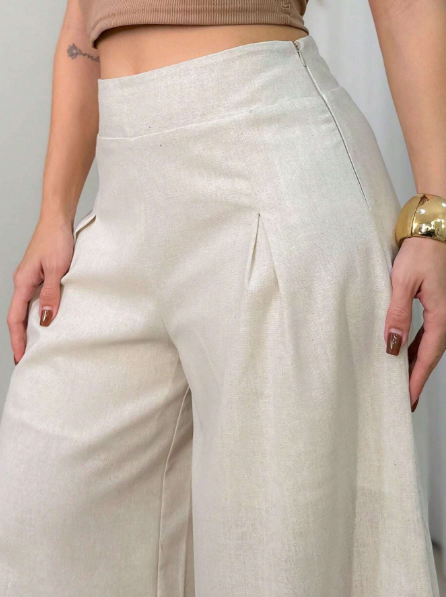 Calça pantalona feminina,
 Calça de alfaiataria feminina,
 Calça social feminina com cinto,
 Calça pantalona cintura alta,
 Calça pantalona elegante,
 Calça pantalona moderna,
 Calça pantalona cores vibrantes,