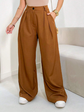 Calça pantalona feminina,
 Calça de alfaiataria feminina,
 Calça social feminina com cinto,
 Calça pantalona cintura alta,
 Calça pantalona elegante,
 Calça pantalona moderna,
 Calça pantalona cores vibrantes,