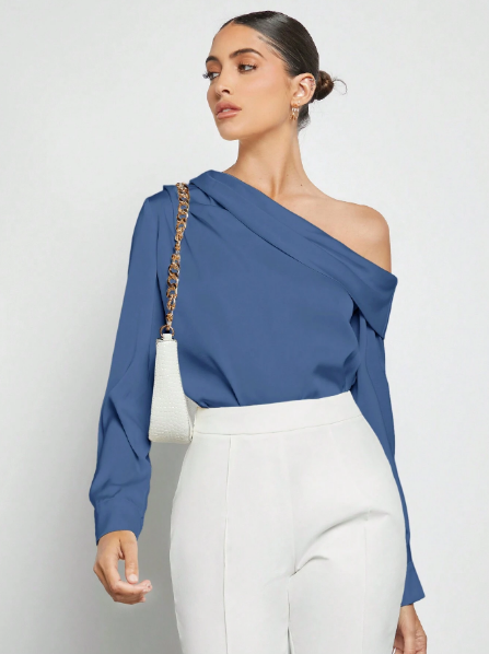 Camisa feminina cetim elegante,Blusa cetim manga longa feminina,Camisa cetim com recorte nos ombros,Camisa cetim plissada feminina,Blusa feminina cetim decote assimétrico,Camisa social feminina cetim,Camisa cetim feminina para eventos
