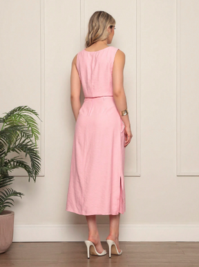 Conjunto feminino elegante,Conjunto blusa regata e saia midi,Conjunto feminino saia e blusa,Conjunto feminino social,Conjunto de alfaiataria feminino,Conjunto feminino para eventos,Conjunto moda feminina verão