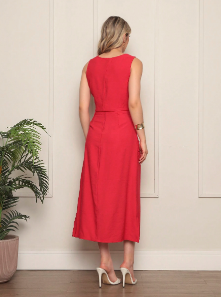 Conjunto feminino elegante,Conjunto blusa regata e saia midi,Conjunto feminino saia e blusa,Conjunto feminino social,Conjunto de alfaiataria feminino,Conjunto feminino para eventos,Conjunto moda feminina verão