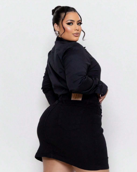 Saia jeans plus size com lycra,Saia jeans feminina plus size preta,Saia jeans feminina plus size bege,Saia jeans plus size cintura alta,Saia jeans plus size elastano, Saia jeans plus size cores variadas,Saia jeans plus size confortável