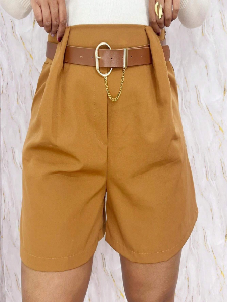 Short plus size alfaiataria,Short plus size cintura alta,Short plus size social,Short plus size elegante,Short plus size com cinto,Short plus size para trabalho,Short plus size moda feminina